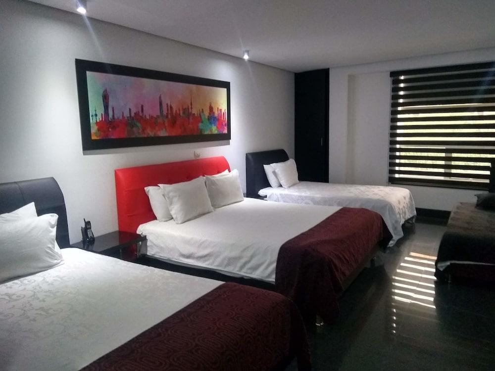 Hotel Merlott 70 Medellín Buitenkant foto