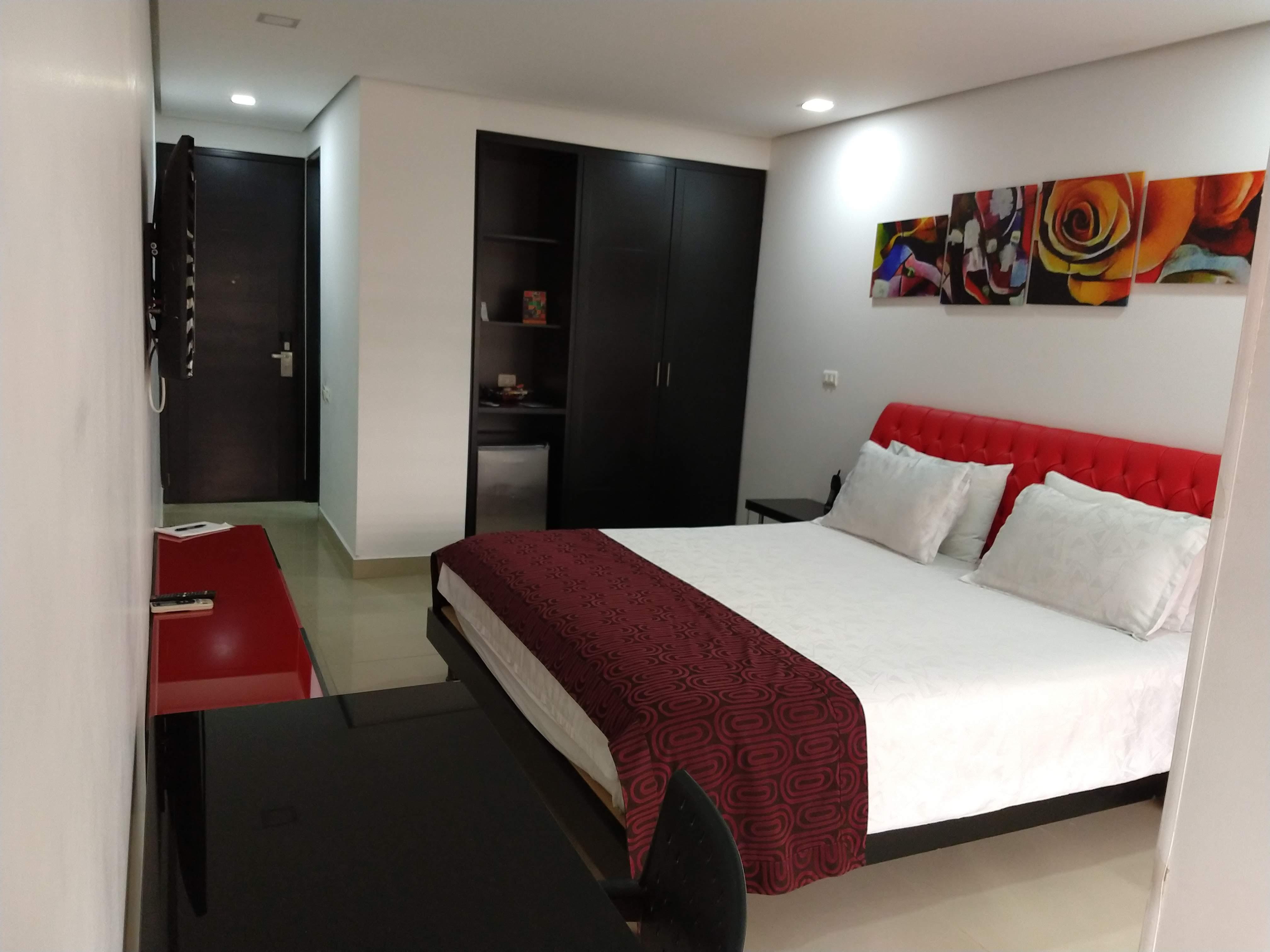 Hotel Merlott 70 Medellín Buitenkant foto