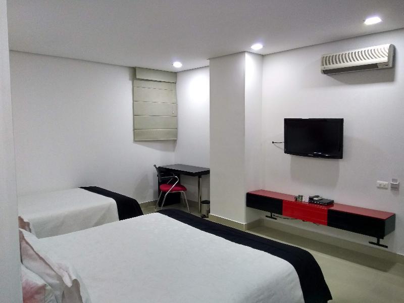 Hotel Merlott 70 Medellín Buitenkant foto